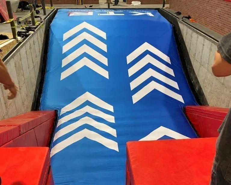 Inclined AirBag by AirTrack Factory KTR