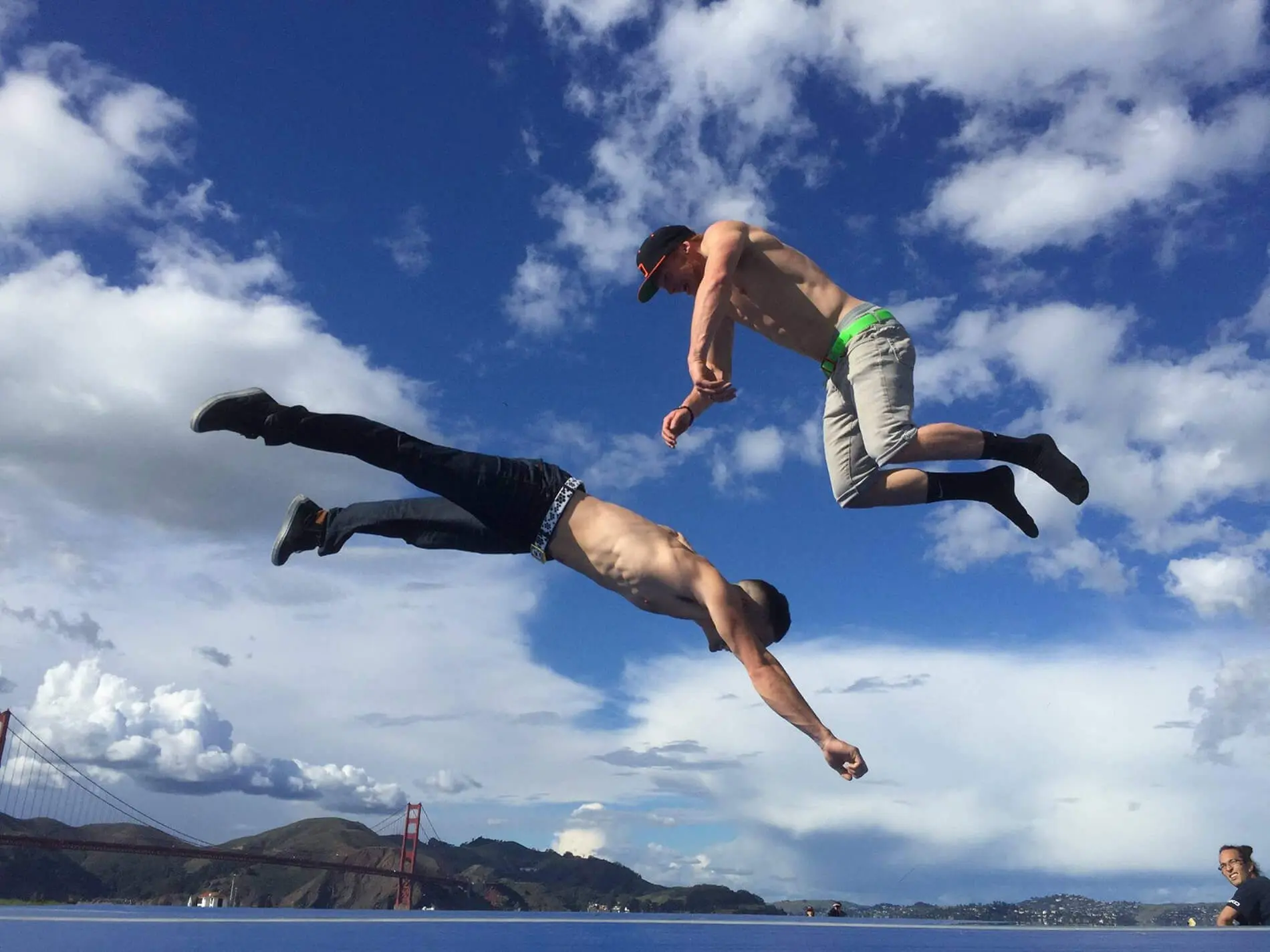 SanFrancisco-tricking-session-airtrick-outside-2 (1)